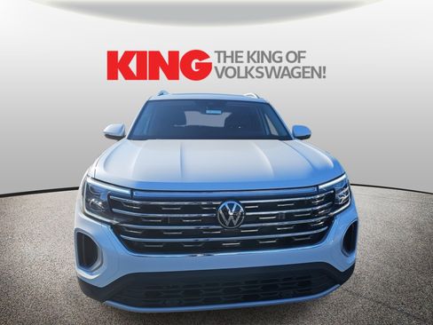 New 2026 Volkswagen Atlas SEL image 9