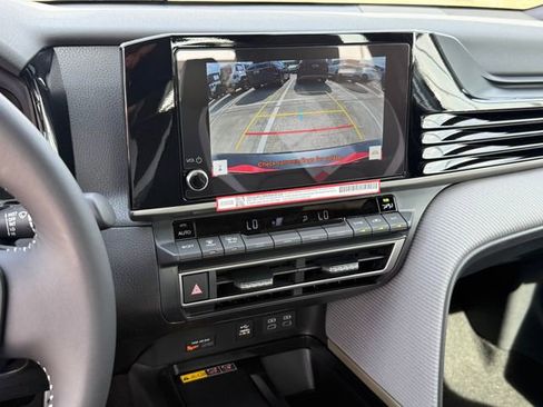 Used 2026 Toyota Camry SE w/ Convenience Package FWD image 20