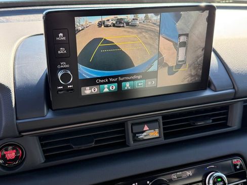 Certified 2025 Honda Pilot TrailSport image 28