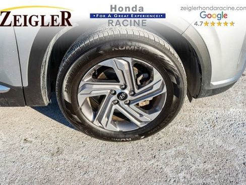 Used 2023 Hyundai Santa Fe SEL w/ Premium Package image 14