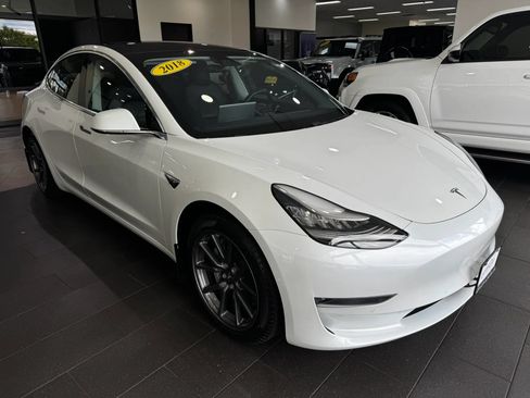 Used 2018 Tesla Model 3 Long Range AWD/4WD image 6