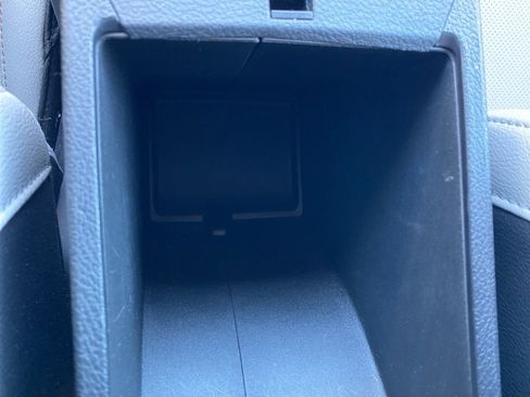 Used 2022 Jeep Compass Limited image 31