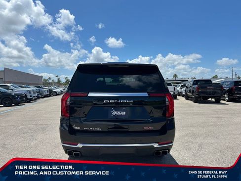 Used 2025 GMC Yukon XL Denali AWD/4WD image 6