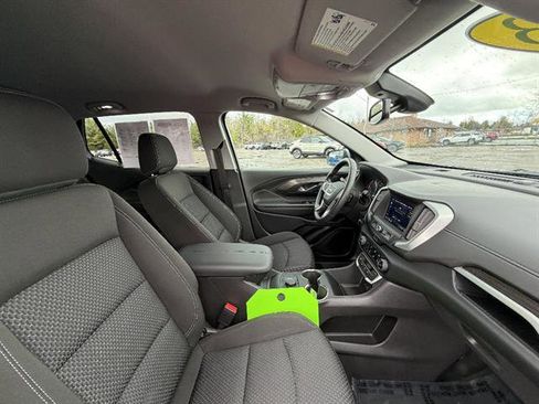 Used 2023 GMC Terrain SLE FWD image 12