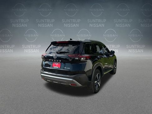 Used 2023 Nissan Rogue SL AWD/4WD image 37