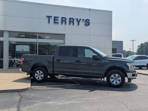 Used 2018 Ford F150 XLT AWD/4WD image 2