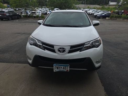 Used 2013 Toyota RAV4 XLE FWD image 7