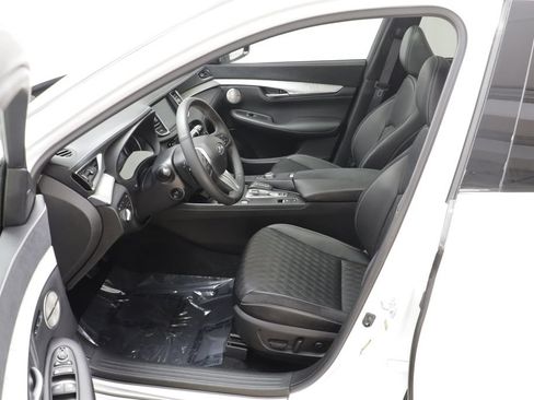 Used 2023 INFINITI QX50 Autograph AWD/4WD image 6