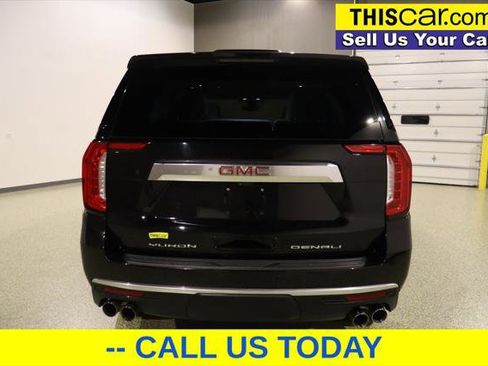 Used 2021 GMC Yukon Denali w/ Denali Premium Package image 6