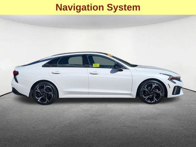 Used 2025 Kia K5 GT-Line w/ GT-Line Premium Package AWD/4WD image 4