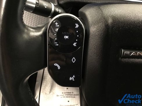 Used 2020 Land Rover Range Rover Evoque S AWD/4WD image 45
