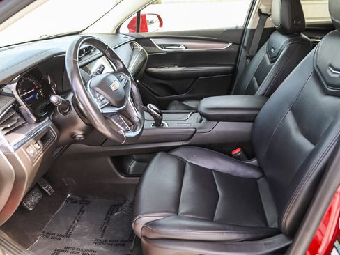 Used 2019 Cadillac XT5 Luxury image 17