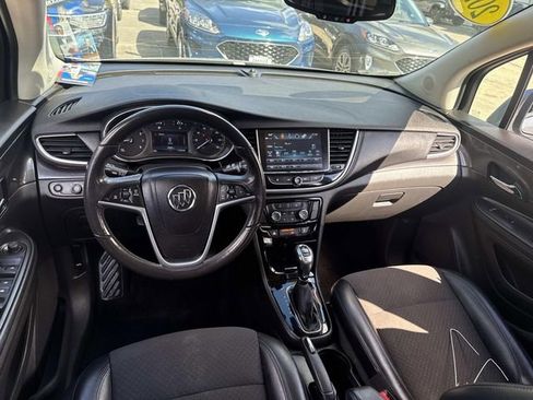 Used 2020 Buick Encore Preferred image 16