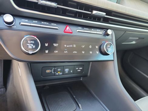 New 2026 Hyundai Sonata Limited image 22
