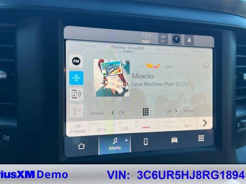 Used 2024 RAM 2500 Tradesman w/ Chrome Appearance Group image 29