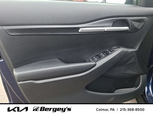 Certified 2026 Kia Seltos LX AWD/4WD image 10