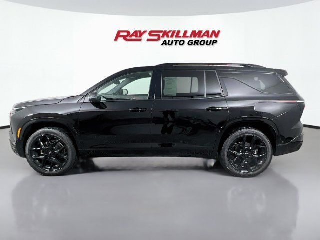 Used 2025 Chevrolet Traverse RS w/ LPO, Floor Liner Package FWD image 4