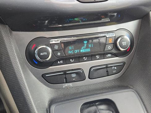 Used 2015 Ford Transit Connect Titanium image 22