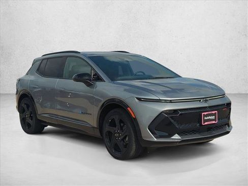 New 2025 Chevrolet Equinox EV RS w/ Convenience Package II image 7