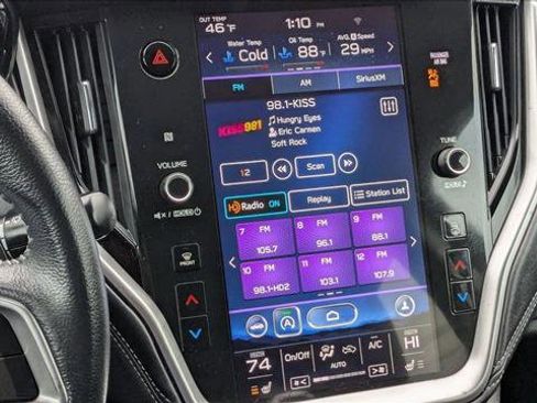 Used 2020 Subaru Outback Premium image 17