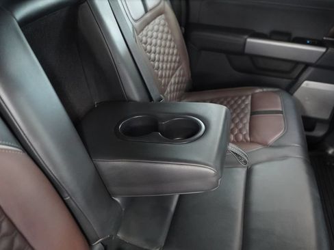 Used 2024 Ford F250 Lariat w/ Lariat Ultimate Package AWD/4WD image 31