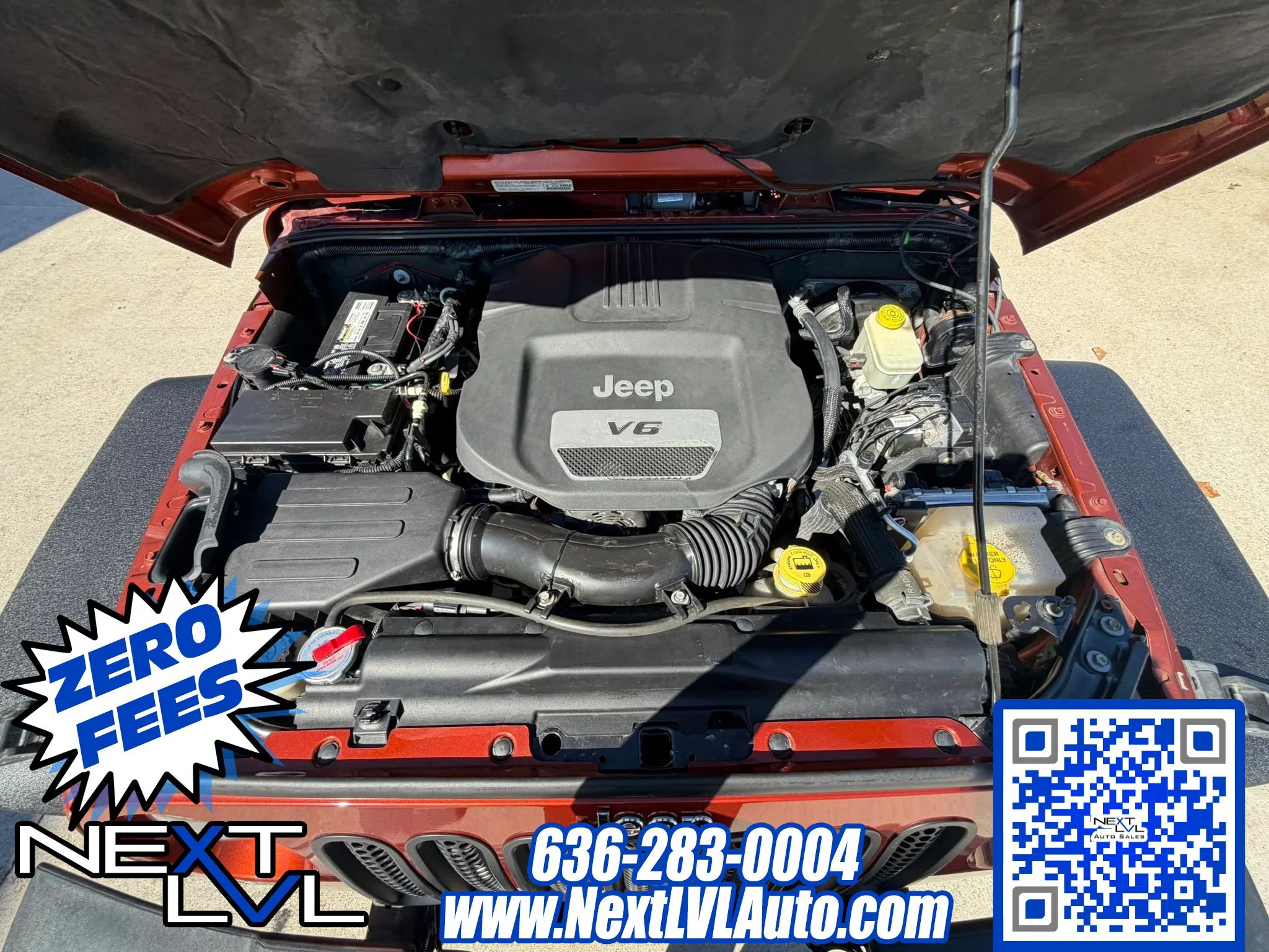 Used 2014 Jeep Wrangler Unlimited Sahara w/ Connectivity Group AWD/4WD image 76