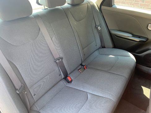 Used 2025 Kia K4 FWD image 24