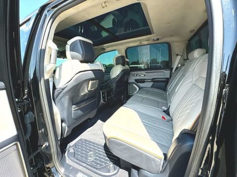 Used 2025 RAM 1500 Tungsten AWD/4WD image 22