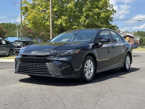 Used 2026 Toyota Camry LE FWD image 25
