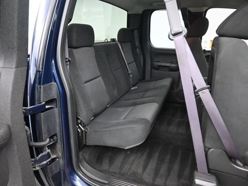 Used 2011 Chevrolet Silverado 1500 LS AWD/4WD image 46