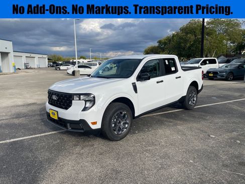 New 2025 Ford Maverick XLT w/ XLT Luxury Package AWD/4WD image 1
