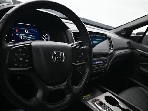 Certified 2024 Honda Passport EX-L image 10