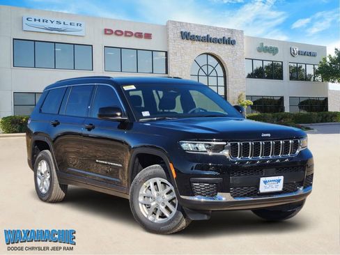 New 2026 Jeep Grand Cherokee L Laredo RWD image 1