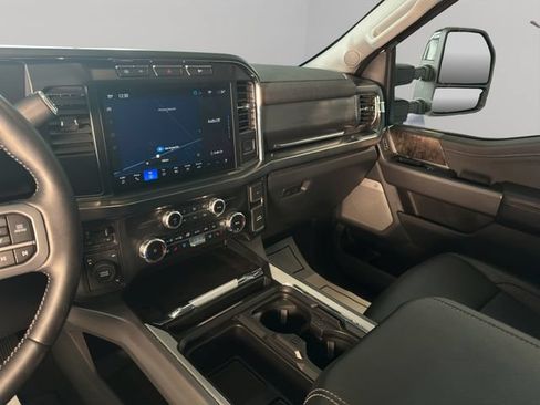 Used 2024 Ford F250 Lariat AWD/4WD image 16