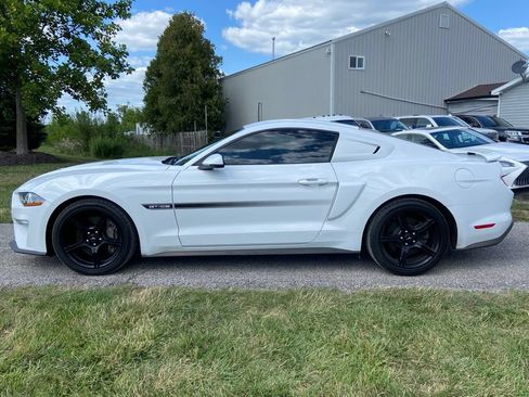 Used 2019 Ford Mustang GT Premium w/ Equipment Group 401A RWD image 2