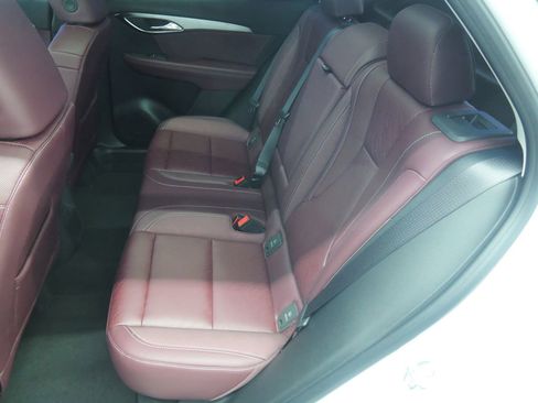 Used 2025 Buick Envision Sport Touring AWD/4WD image 30