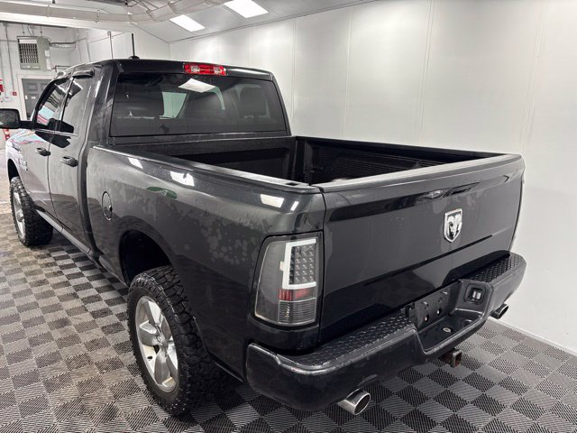 Used 2018 RAM 1500 Express w/ Express Value Package AWD/4WD image 4