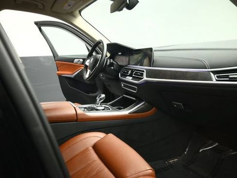 Used 2022 BMW X7 xDrive40i w/ Executive Package AWD/4WD image 54