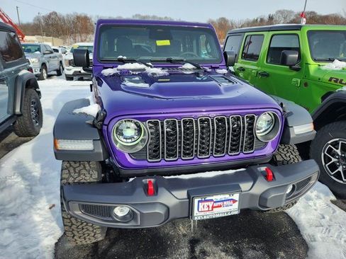 New 2026 Jeep Wrangler Unlimited Rubicon AWD/4WD image 2