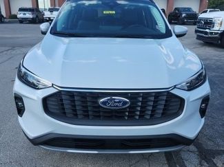 New 2026 Ford Escape Base video 2