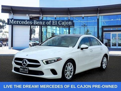 Used 2021 Mercedes-Benz A 220 image 1
