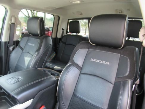 Used 2024 RAM 2500 Laramie image 18