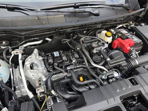 New 2026 Nissan Kicks SV w/ SV Premium Package FWD image 17