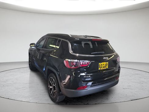 New 2026 Jeep Compass Limited AWD/4WD image 5