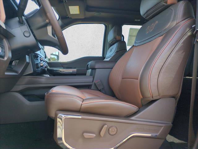 New 2027 Ford F350 King Ranch w/ Chrome Package AWD/4WD image 4