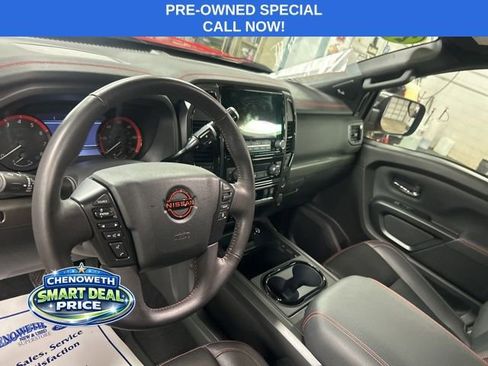 Used 2024 Nissan Titan PRO-4X w/ Pro-4x Convenience Package image 14