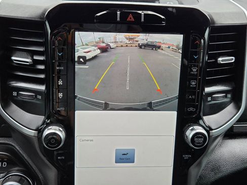 Used 2023 RAM 1500 Big Horn image 34