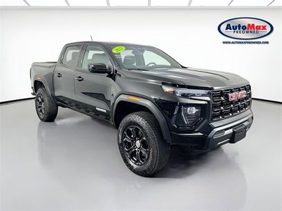 Used 2023 GMC Canyon Elevation