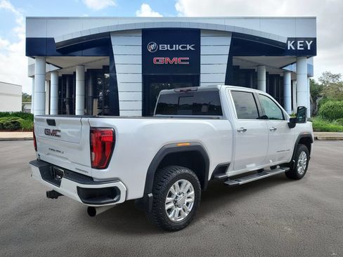 Used 2020 GMC Sierra 3500 Denali w/ Denali Ultimate Package AWD/4WD image 4