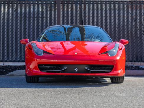 Used 2010 Ferrari 458 Italia Coupe image 12